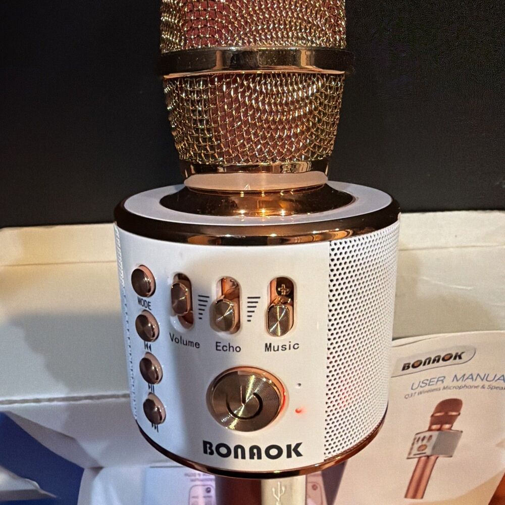 BONAOK Wireless Bluetooth Karaoke Microphone – Rose Gold in original box no cord